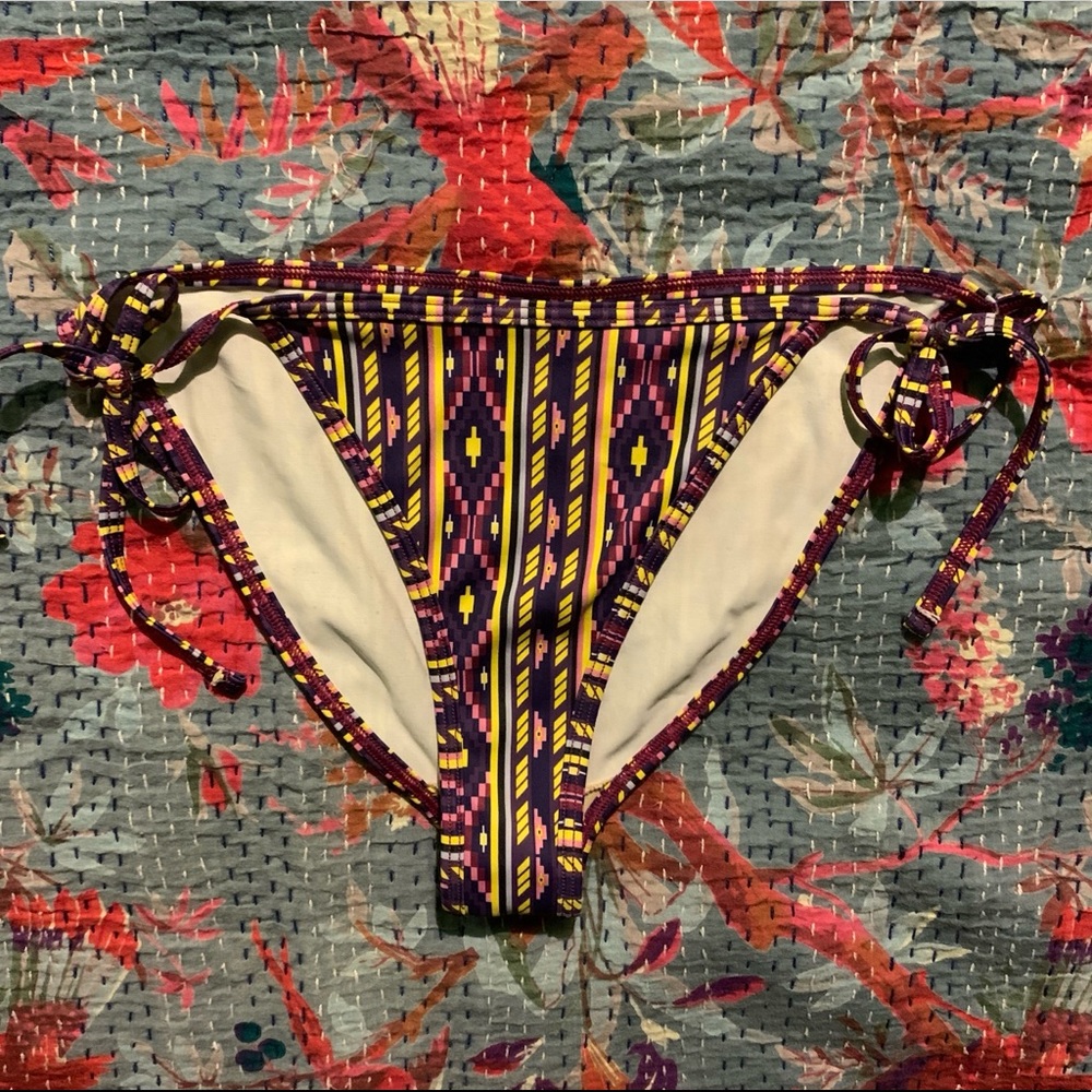 American Apparel Bikini Bottoms